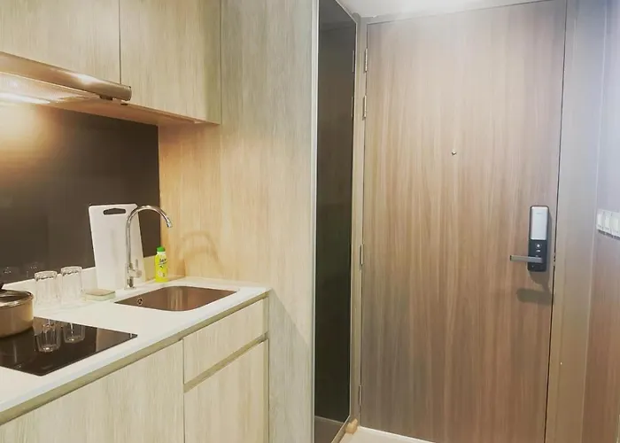 Thonglor Comfort Next To Bts 公寓 *